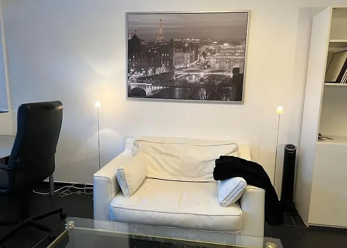 Modernes, Stilvolles 1-zimmer Nahe Fernuni Lejlighed