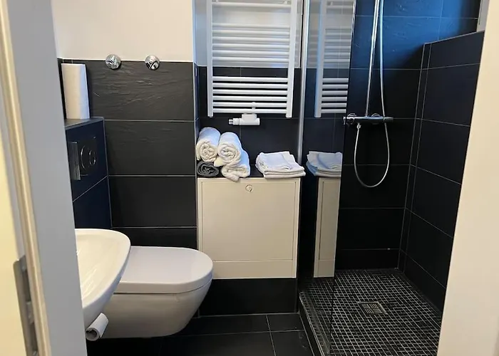 Modernes, Stilvolles 1-zimmer Nahe Fernuni Lejlighed